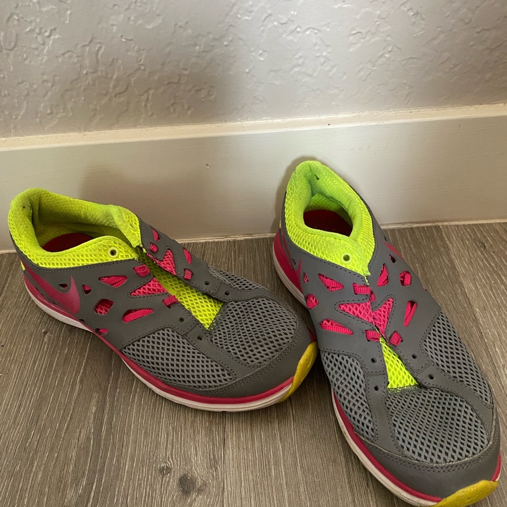 Nike shoes